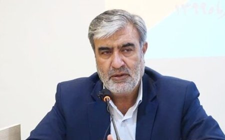 عزیزی: باید از صنعت هسته‌ای در رفع نیازهای حیاتی مردم استفاده کنیم