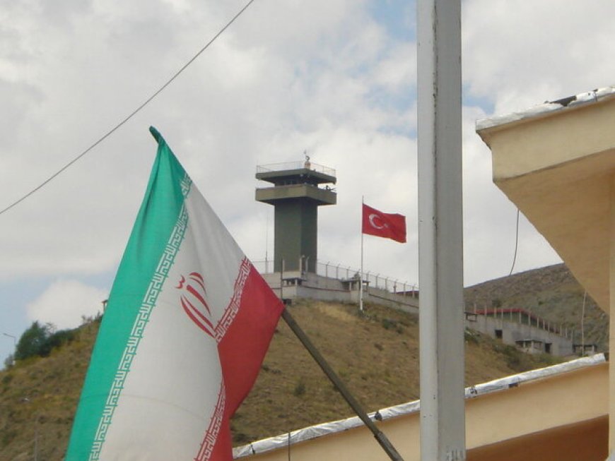 ایران و ترکیه چه کالاهایی را صادر میکنند؟
