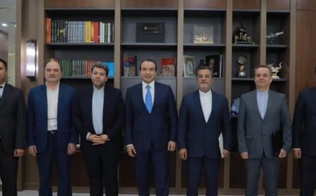 گسترش همکاری‌های سینمایی با توجه به مشترکات تاریخی نتیجه سفر خزاعی به تاشکند