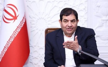 مخبر: باید به سمت توسعه نیروگاه های تجدیدپذیر حرکت کنیم