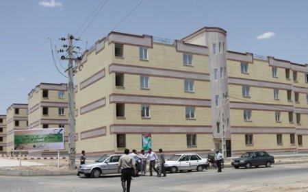 2 بلوک مسکن مهر سمنان با دستور وزیر کشور تخلیه میشود