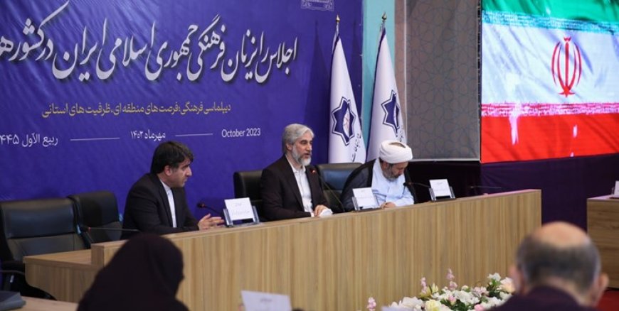 احمدوند: نمایشگاه کتاب تهران ظرفیت مناسبی برای دیپلماسی فرهنگی است