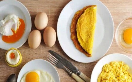 خوراکی‌هایی که باید بعد از ۵۰ سالگی مصرف کنید