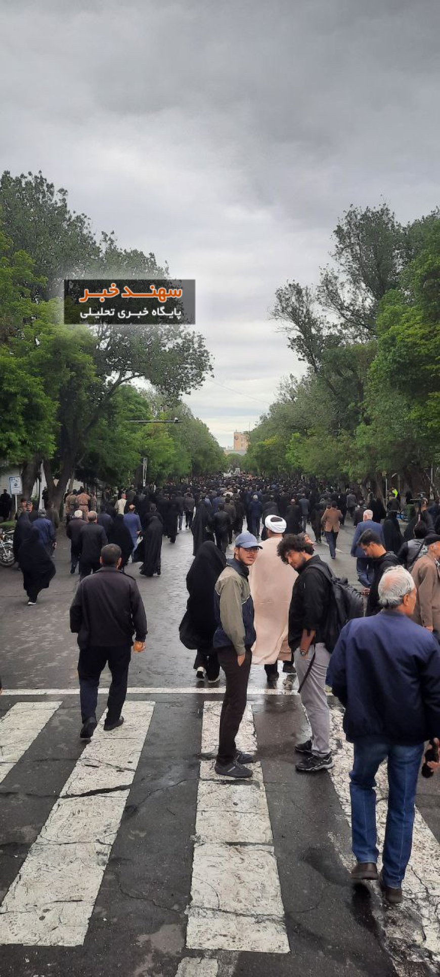 حضور پرشور مردم آذربایجان در مراسم تشییع شهدای خدمت