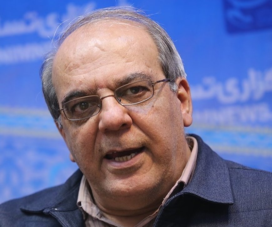 انتقاد عباس عبدی از اظهارات متناقض کاندیدا‌های اصولگرا: انگار نه رییس مجلس بودند، و نه رییس دولت پنهان، و نه مشاور رییس‌جمهور و نه معاون او/ به نظر می‌رسد که خداوند، آنان را از آسمان فرستاده تا کشور را درست کنند