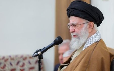 تقدیر رهبر انقلاب از اهتمام ویژه رئیس جمهور به مسائل آموزش و پرورش/ سرمایه گذاری برای آموزش، هزینه نیست/ شکل و قالب کتاب‌های درسی ما شکل جذابی ندارد