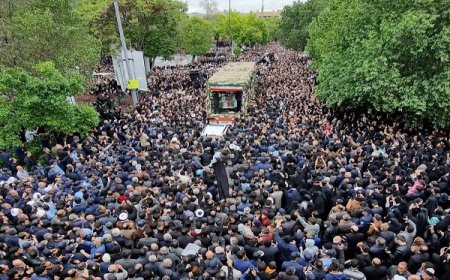 مراسم تشییع با شکوه پیکر امام‌جمعه شهید تبریز و استاندار شهید آذربایجان‌شرقی