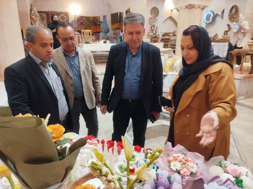 نمایش توانمندی‌های تولیدکنندگان اسکو در نمایشگاه مشاغل خانگی حمام تاریخی میلان